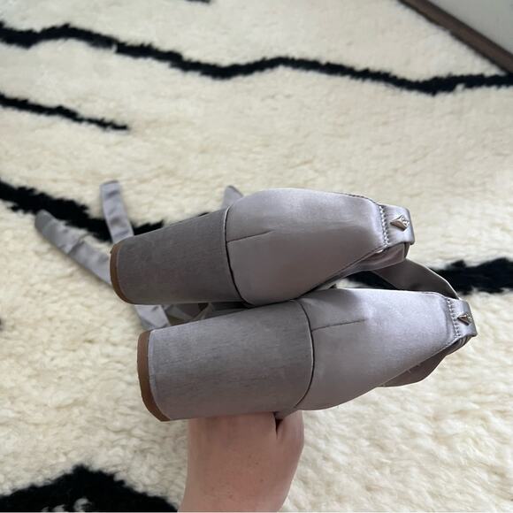 Sam Edelman Odele Silvery Grey Satin Heels - Picture 8 of 9